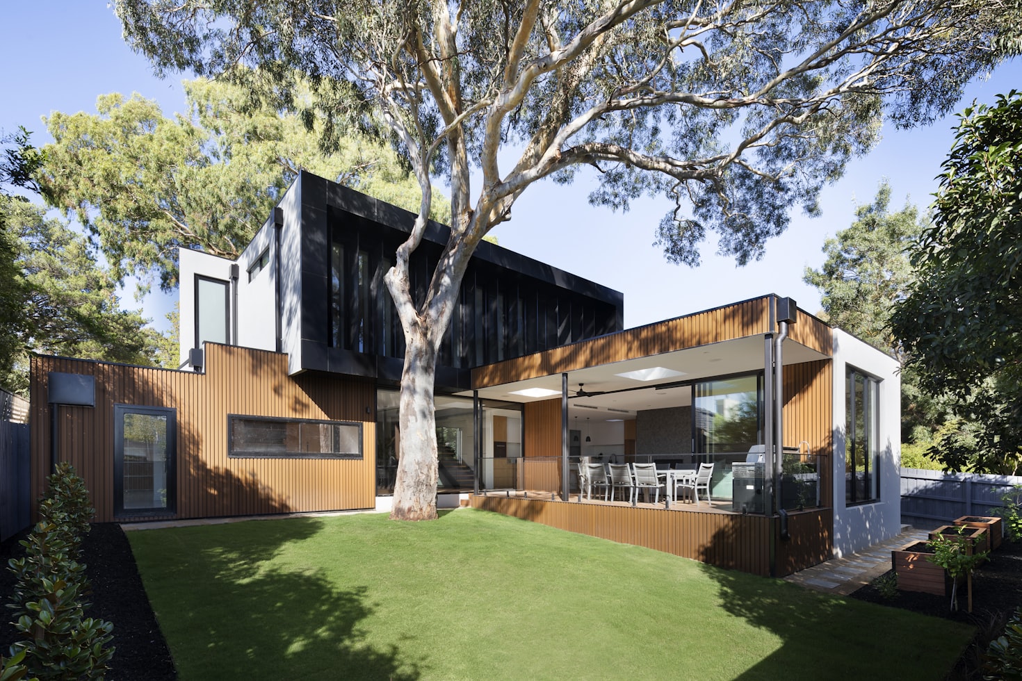 Apartment complex maintenance — residential building exterior
